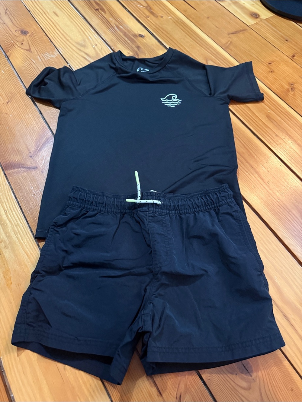 Target’s Art Class Mesh-Lined Swim Shorts Top